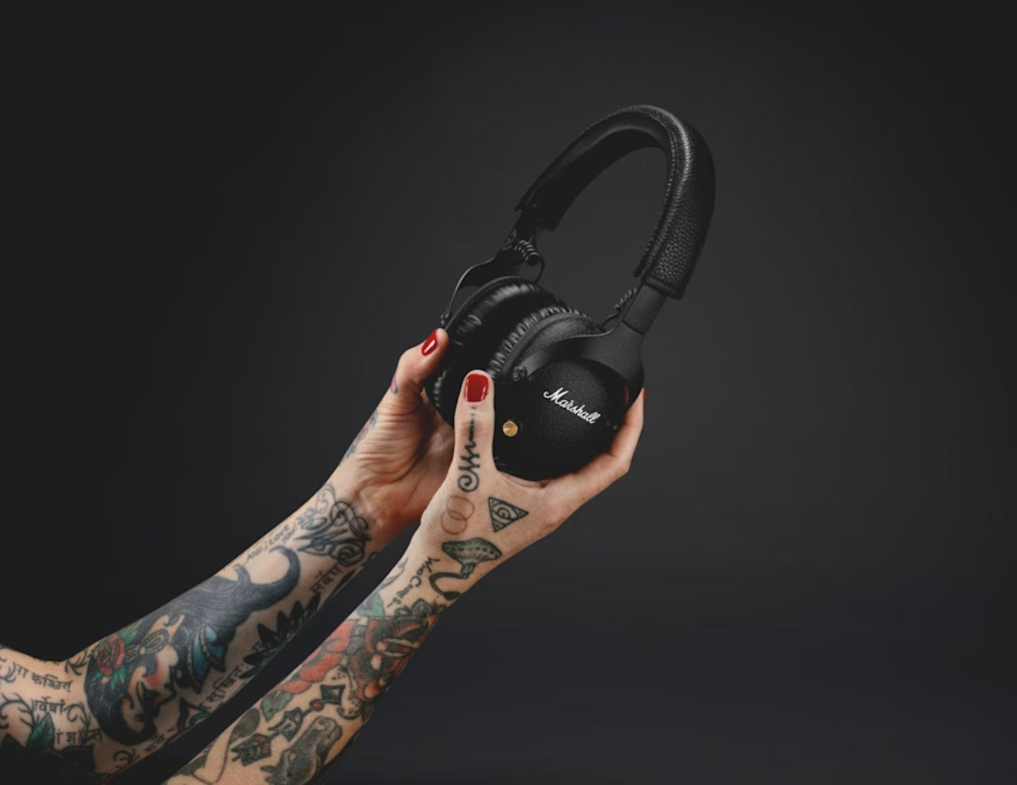 سماعات رأس لاسلكية Marshall Monitor II ANC سوداء اللون فوق الأذن