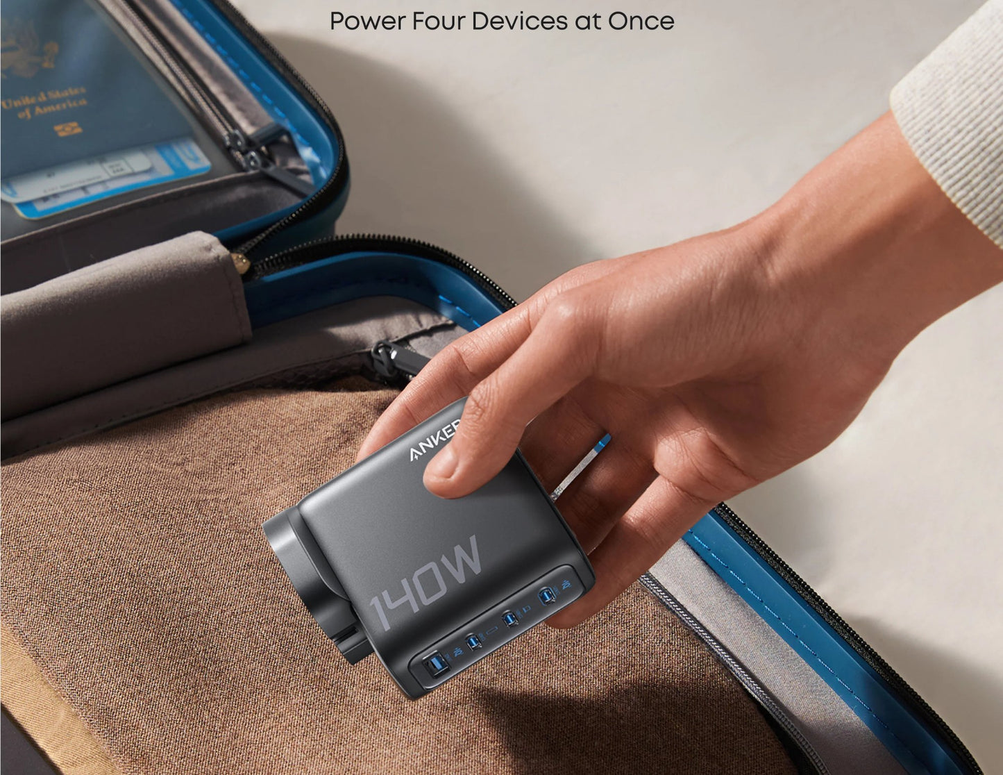 شاحن Anker GaN للكمبيوتر المحمول بقوة 140 واط و4 منافذ مع كابل USB-C وشاشة ذكية (B2697KZ1)