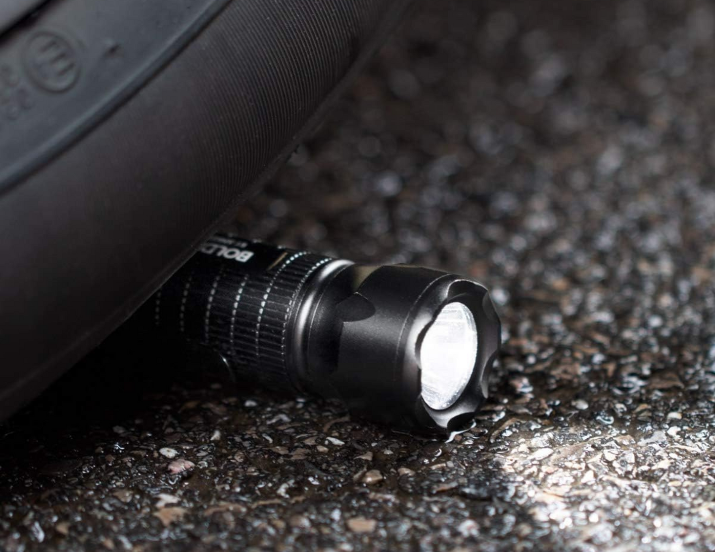 Anker Bolder LC30 Flashlight Pocket Sized - THABTHABA STORE