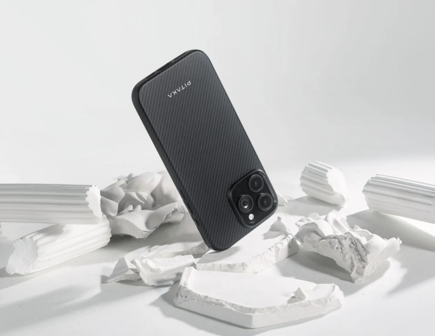 Pitaka Classic Black/Grey Military-Grade Protective Case for iPhone 16 Pro & Pro Max