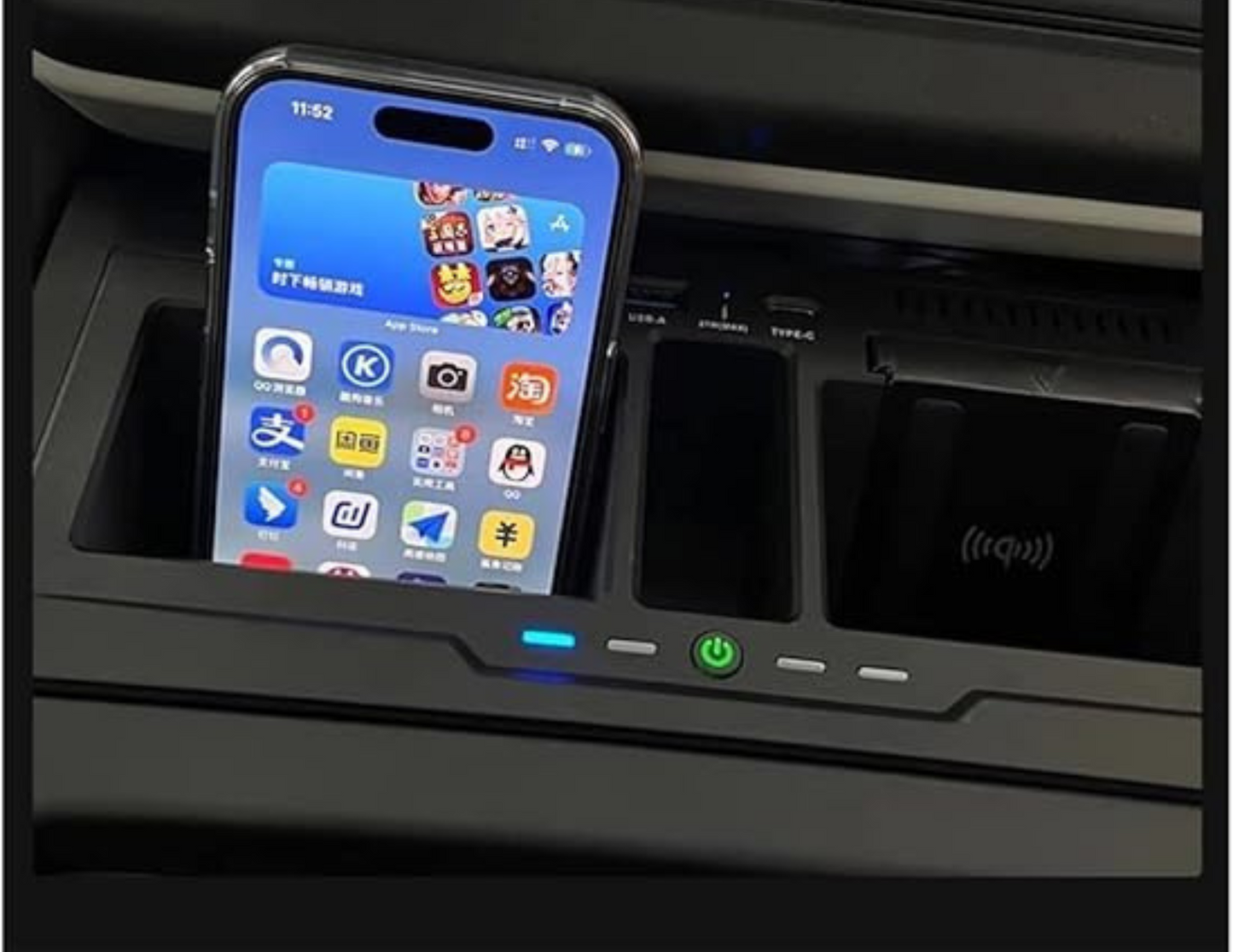 Dual Wireless Car Charger Dock for Land Rover Defender - THABTHABA STORE