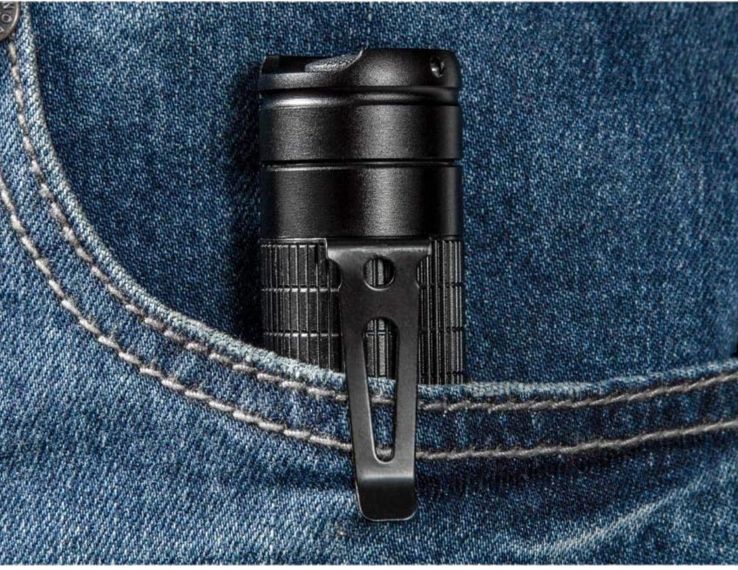 Anker Bolder LC30 Flashlight Pocket Sized - THABTHABA STORE