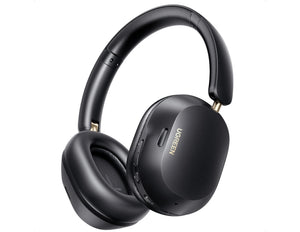 Black headphones with UGREEN branding on a white background