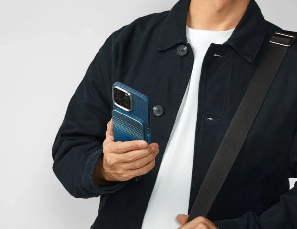 Pitaka MagEZ Power Bank (Qi2 15W) – 5000mAh Magnetic Wireless Charger | Aramid Fiber Design