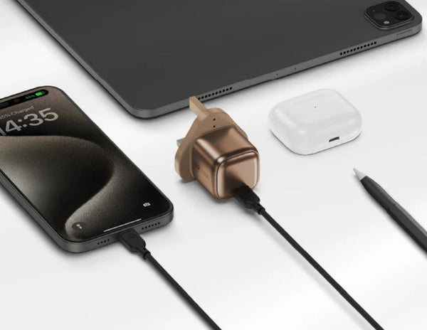 Momax Sandstone Charger Assemble – Magnetic Power Bank + USB-C Cable + GaN Adapter Combo