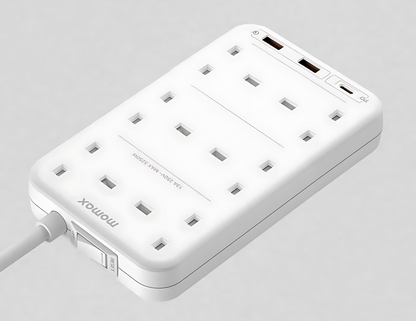 Momax OnePlug 6-Outlet Power Strip With USB