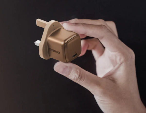 Momax Elite Charging Essential Combo – DC60 & UM58UK