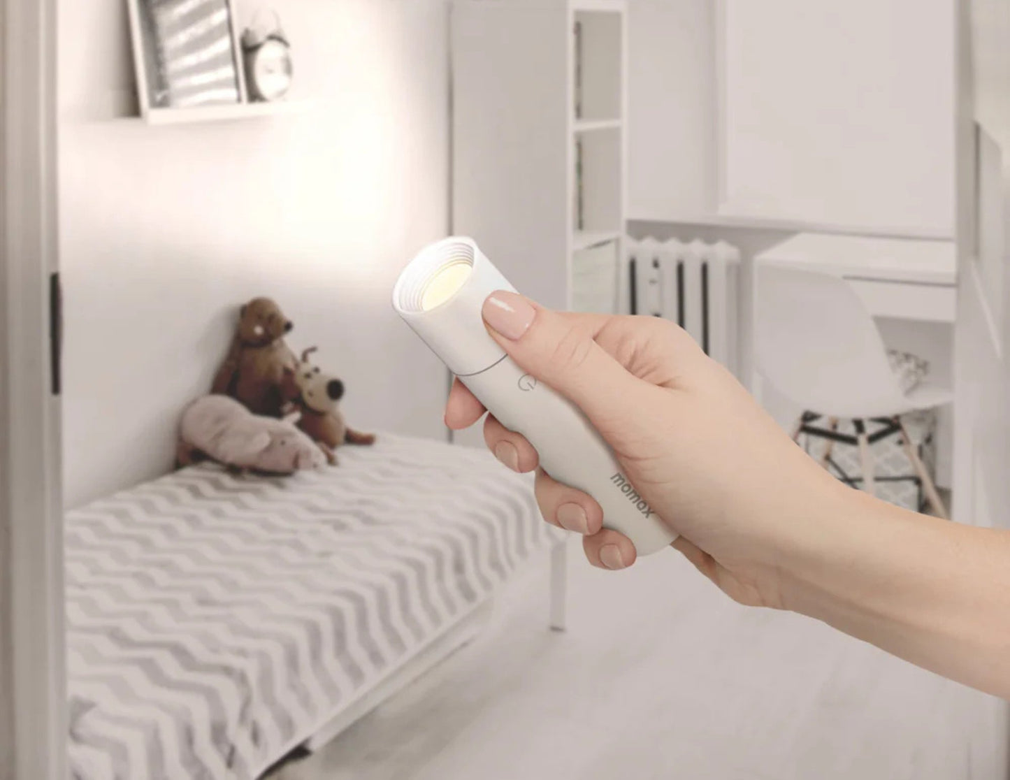 مصباح موماكس سنابلوكس LED المحمول QL12W