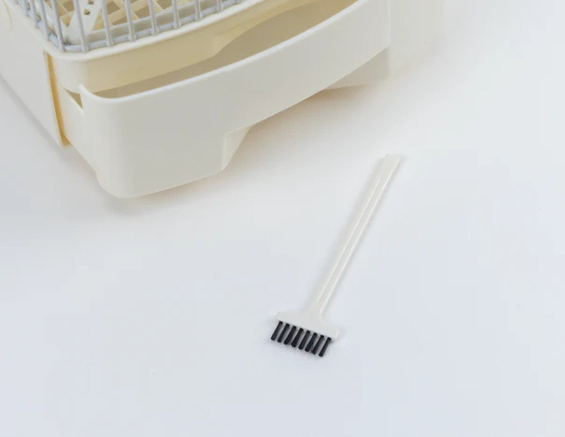 AL-Shabah Pro Insect Killer Model 6700 white 3800V with UV light Qatar