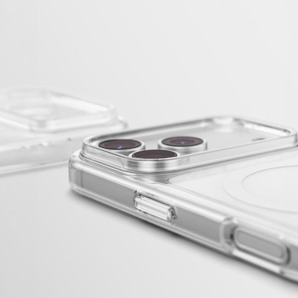 Amazingthing MINIMAL Mag clear protective case for iPhone 18 Pro Max with MagSafe and 7.7 ft drop protection in Qatar