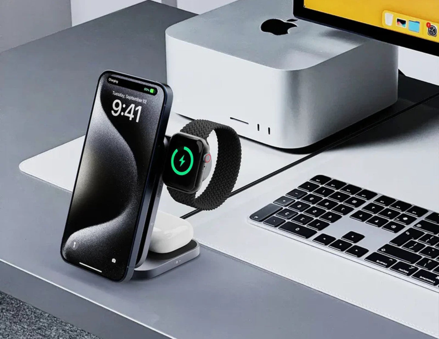 Aukey MagFusion Z Qi2 LC‑MC312 3‑in‑1 foldable wireless charger for iPhone Watch AirPods