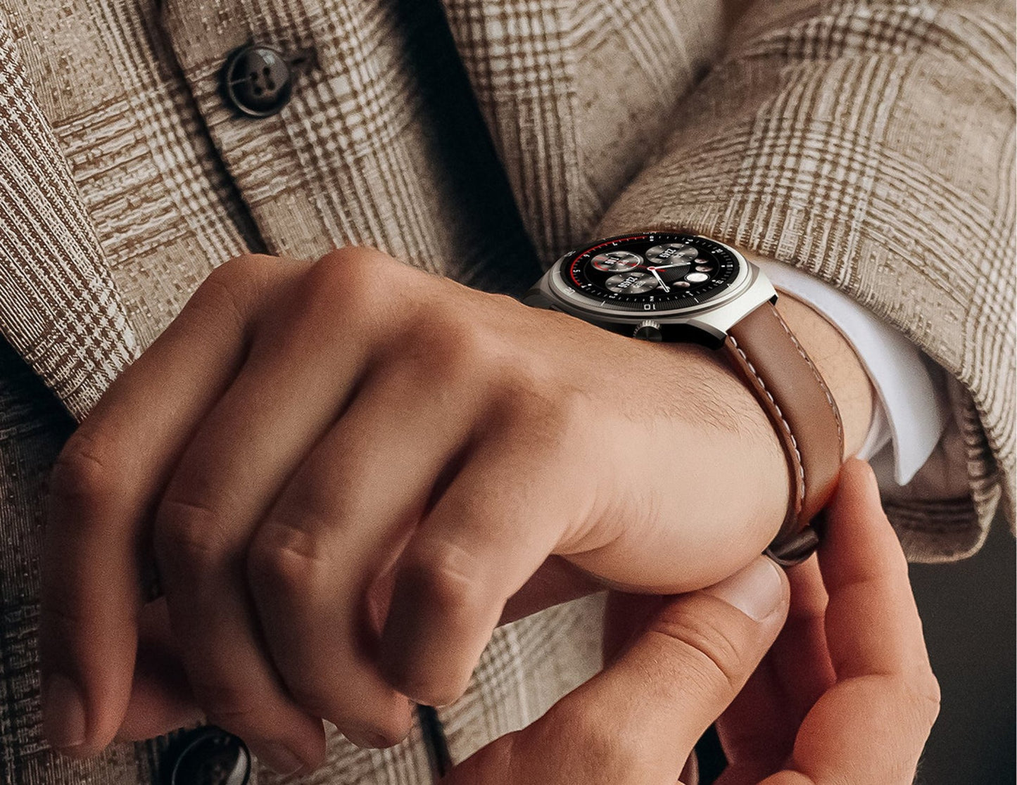 Aukey SmartWatch 2 Ultra SW-2U AMOLED display with leather strap at Thabthaba Store Qatar.