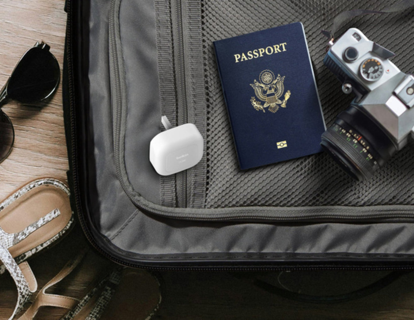 Belkin BoostCharge WCA009 20W USB-C charger foldable compact white Thabthaba Qatar