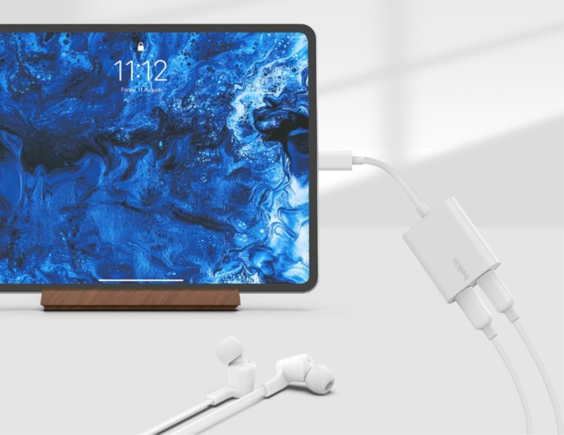 Belkin RockStar F7U081 USB-C audio charge adapter black white Thabthaba Qatar