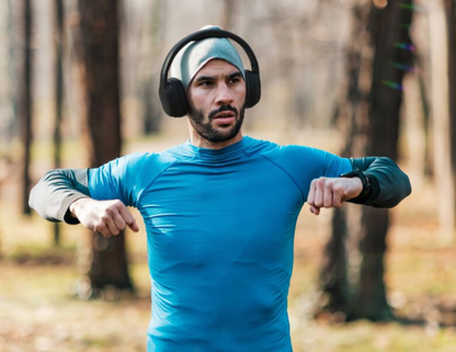 Belkin SoundForm Isolate Noise Cancelling Headphones during a work-out.