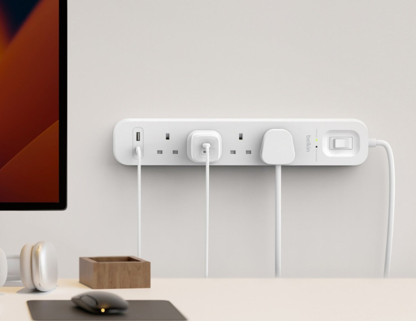 Belkin SRB001af2M 4-outlet surge protector with USB-C USB-A ports and 2m cord at Thabthaba Store Qatar.