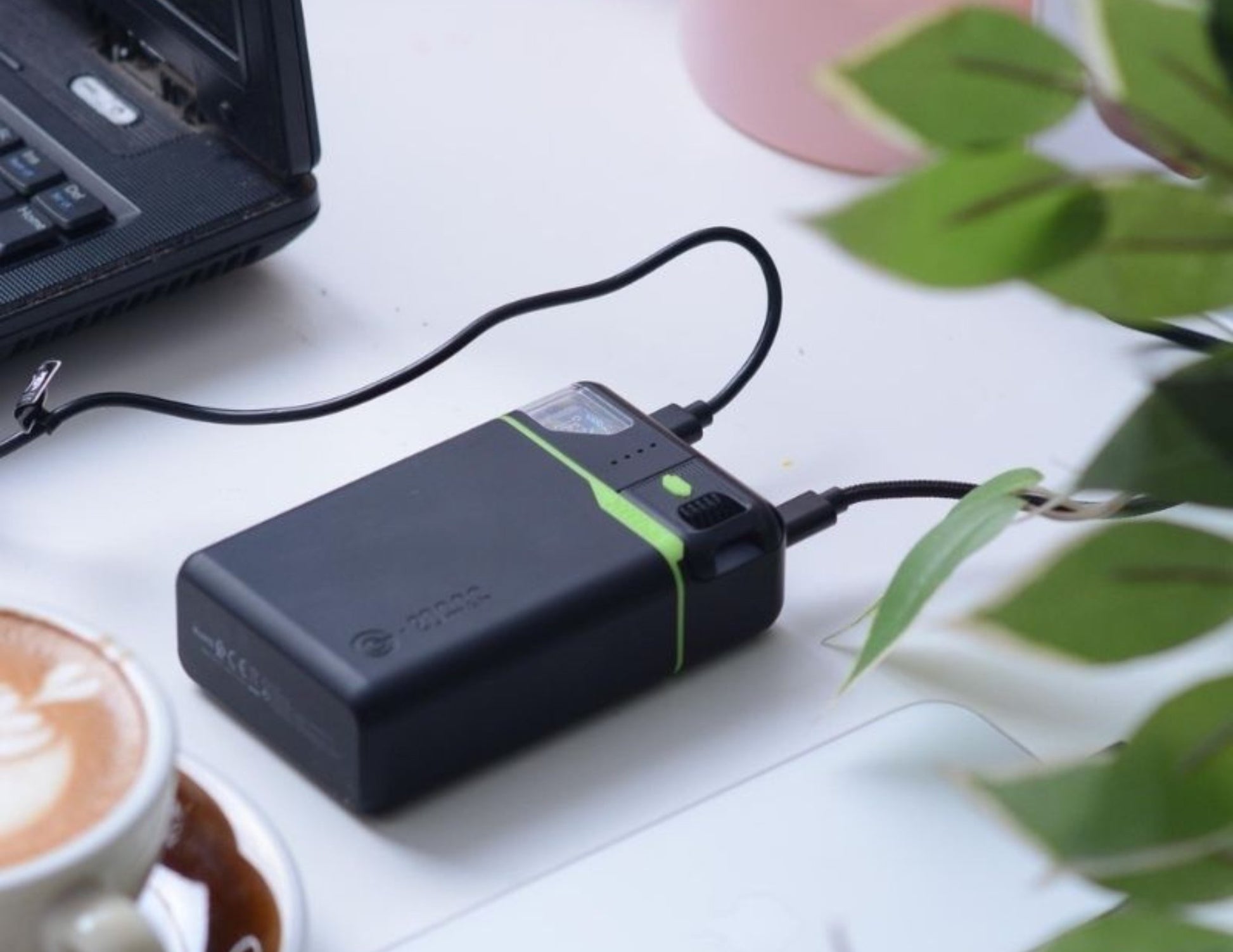 GOUI Sigo 20 20000mAh compact power bank Qatar