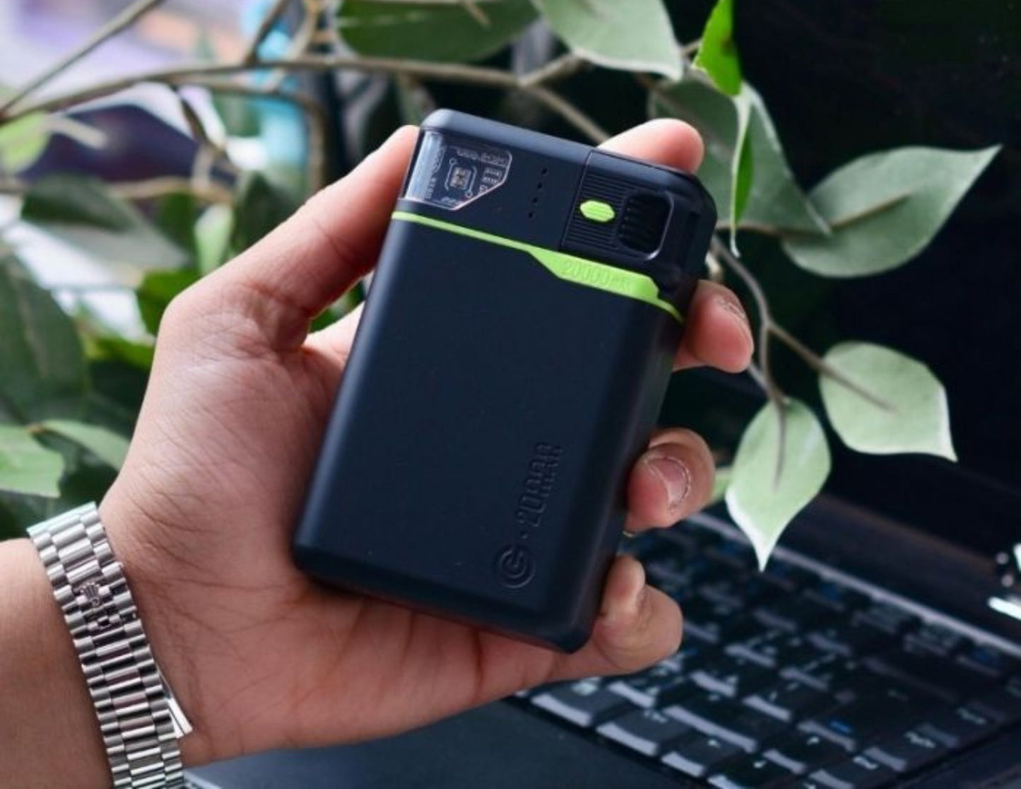 GOUI Sigo 20 20000mAh compact power bank Qatar