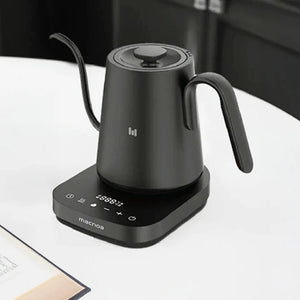 Macnoa MacSpout 800ml electric pour over kettle with temperature control Qatar