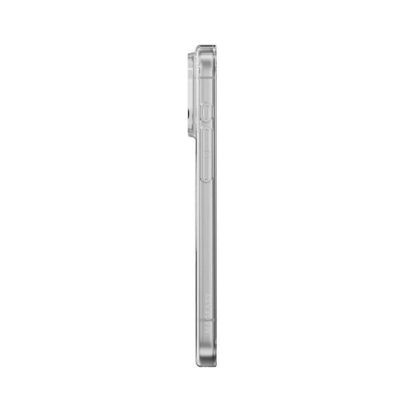 Mageasy Cryst M Transparent clear case for iPhone 18 Pro Max with 0.99mm ultra-thin design, anti-yellowing PC and MagSafe in Qatar