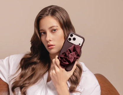 MagEasy Foulard M Bracelet Case silk strap iPhone 17 Pro Max Qatar