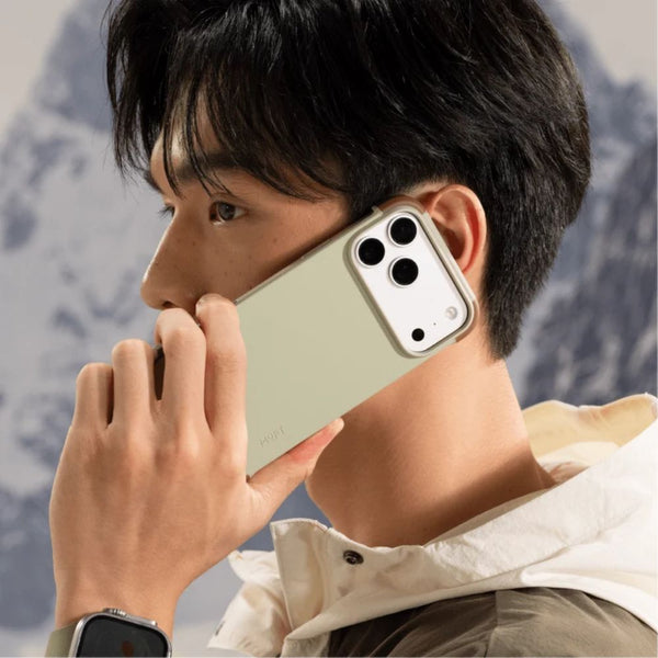 MOFT Frame Case MOVAS iPhone 18 Pro Khaki Green x Brownie MagSafe compatible Qatar