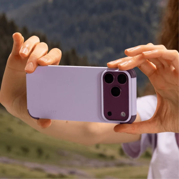 MOFT Frame Case MOVAS iPhone 18 Pro Max Peony x Cherry MagSafe compatible Qatar