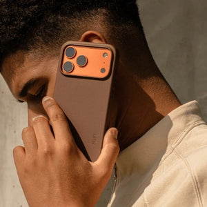 MOFT Snap Case MOVAS™ MagSafe vegan leather case for iPhone 17 Pro Max Brownie Qatar