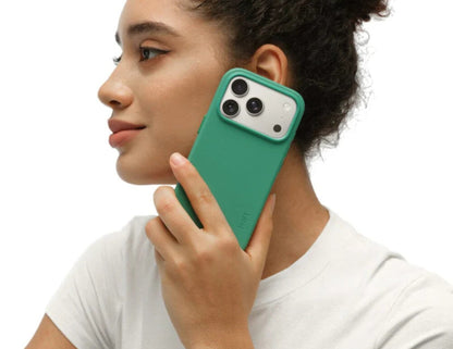 Moft Snap Case MOVAS Oz Green for iPhone 17 Pro Qatar