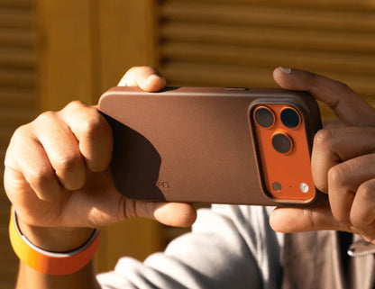 moft-snap-case-movas-iphone-17-pro-pro-max-brownie-qatar