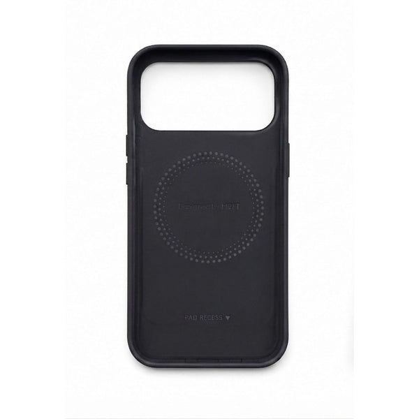 MOFT Snap Case MOVAS vegan leather MagSafe case for iPhone 18 Pro Max Jet Black Qatar