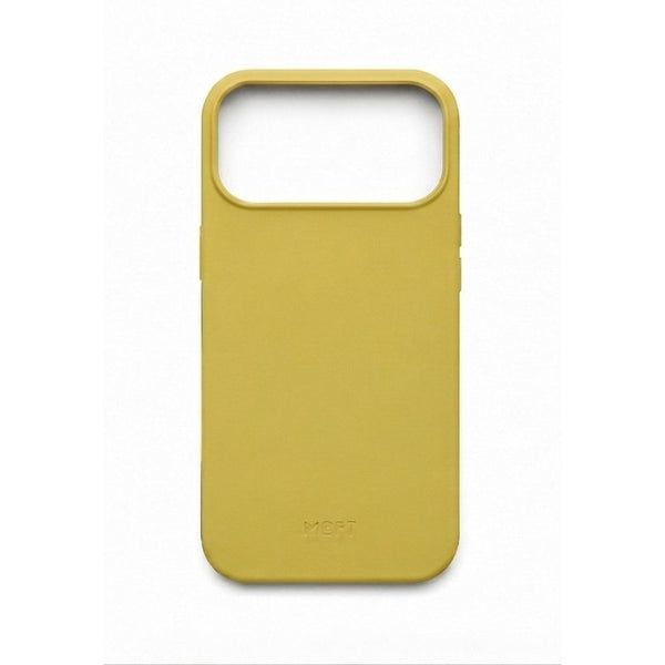 MOFT Snap Case MOVAS vegan leather MagSafe case for iPhone 18 Pro Panna Cotta Qatar