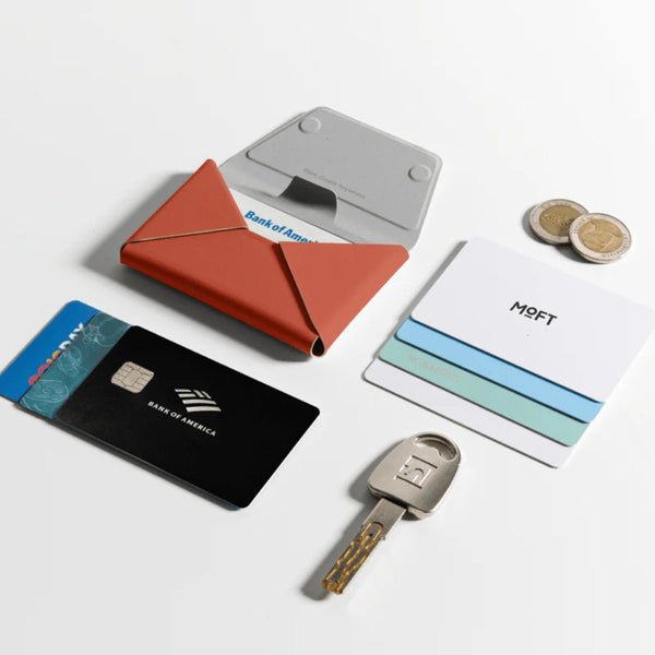 MOFT Snap Field Wallet with Stand MagSafe RFID card holder Clay Qatar