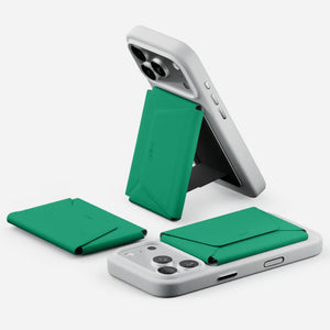 MOFT Snap Field Wallet with Stand MagSafe RFID card holder Oz Green Qatar