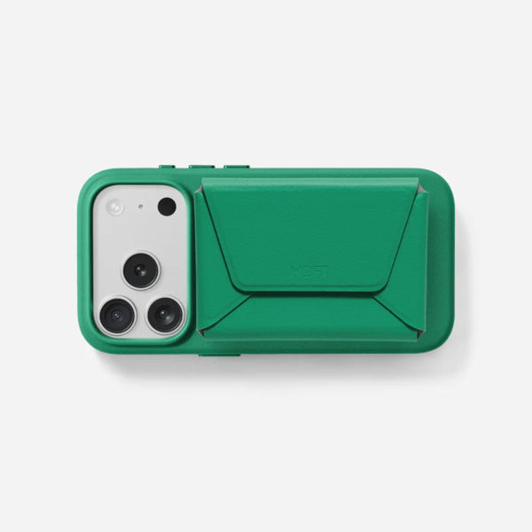 MOFT Snap Field Wallet with Stand MagSafe RFID card holder Oz Green Qatar