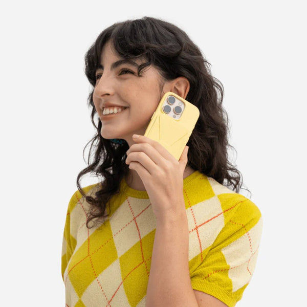MOFT Snap Phone Stand & Wallet MagSafe 3-in-1 Wonder Yellow Qatar