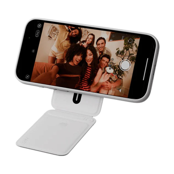 MOFT Trackable Tripod Wallet MagSafe with tracking and remote shutter Misty Cove Qatar