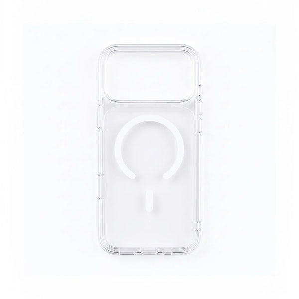 Momax Sōma Zero clear magnetic protective case for iPhone 18 Pro Max with slim design, anti-slip grip and raised camera protection in Qatar