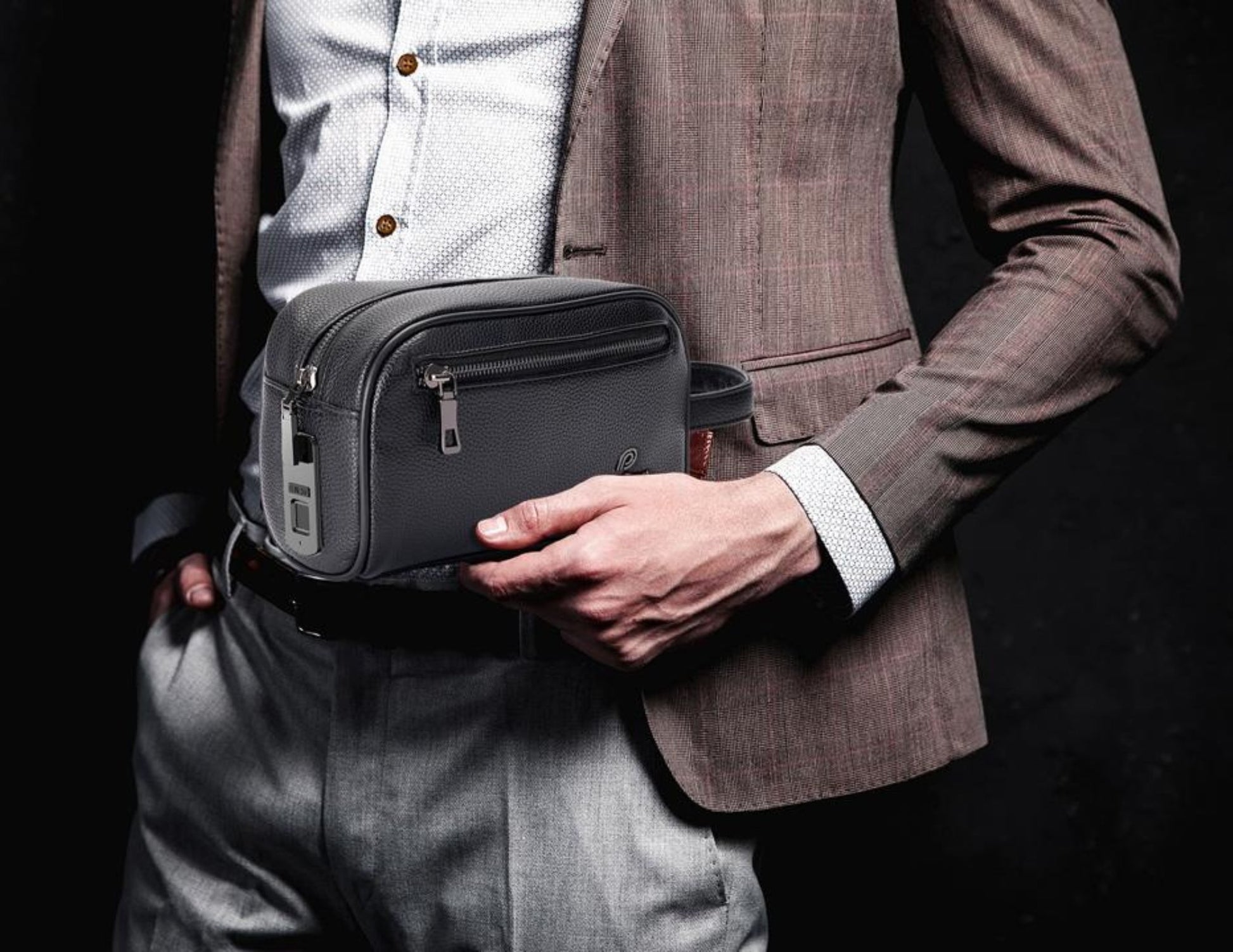 Phone Planet PP-B01 smart fingerprint lock handbag black anti theft leather handbag Qatar