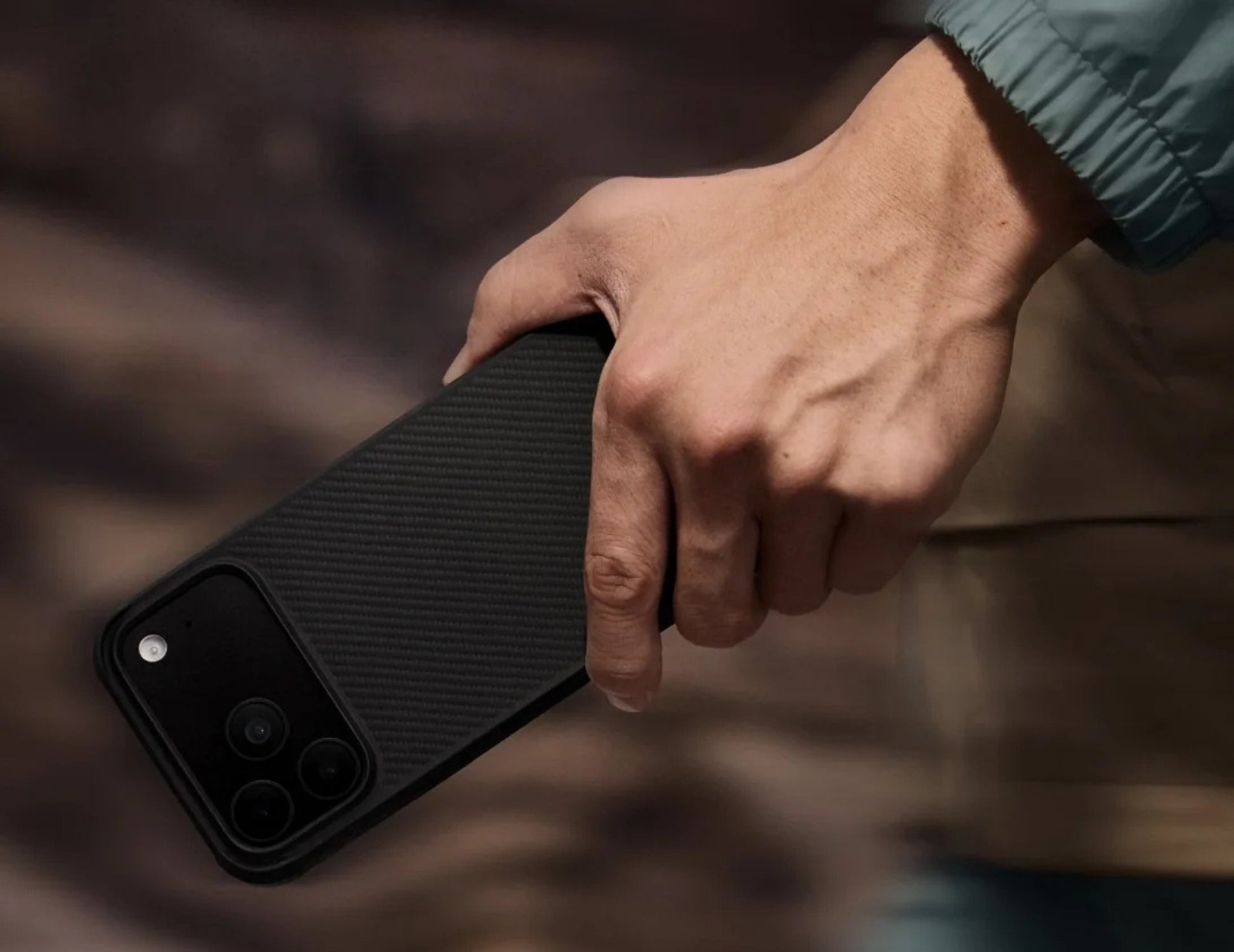 Pitaka Aramid ProGuard black grey case for iPhone 17 series Thabthaba Store Qatar