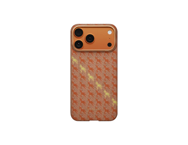 Pitaka Edge Happiness Rides In ultra-slim aramid fiber MagSafe case for iPhone 17 Pro and Pro Max at Thabthaba Store Qatar.