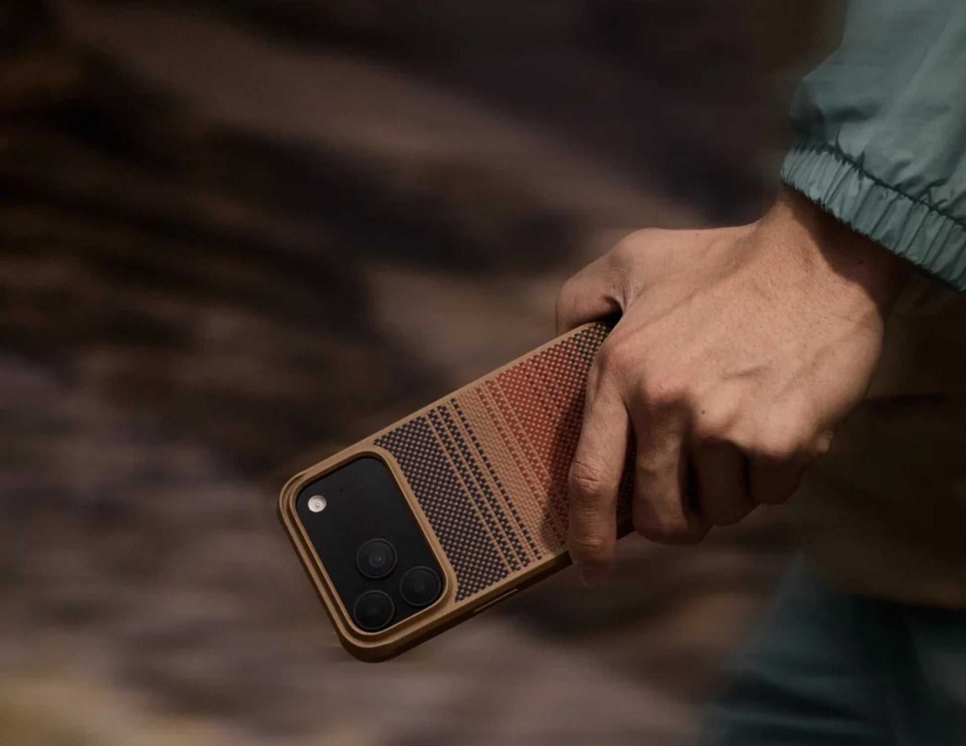 Pitaka Sunset Aramid ProGuard case for iPhone 17 series Thabthaba Store Qatar