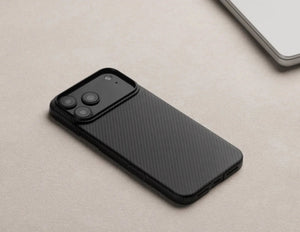 Pitaka Ultra-Slim Aramid Fiber Case for iPhone 17 Pro, Pro Max, Air, ultra-thin, MagSafe compatible, scratch-resistant, lightweight