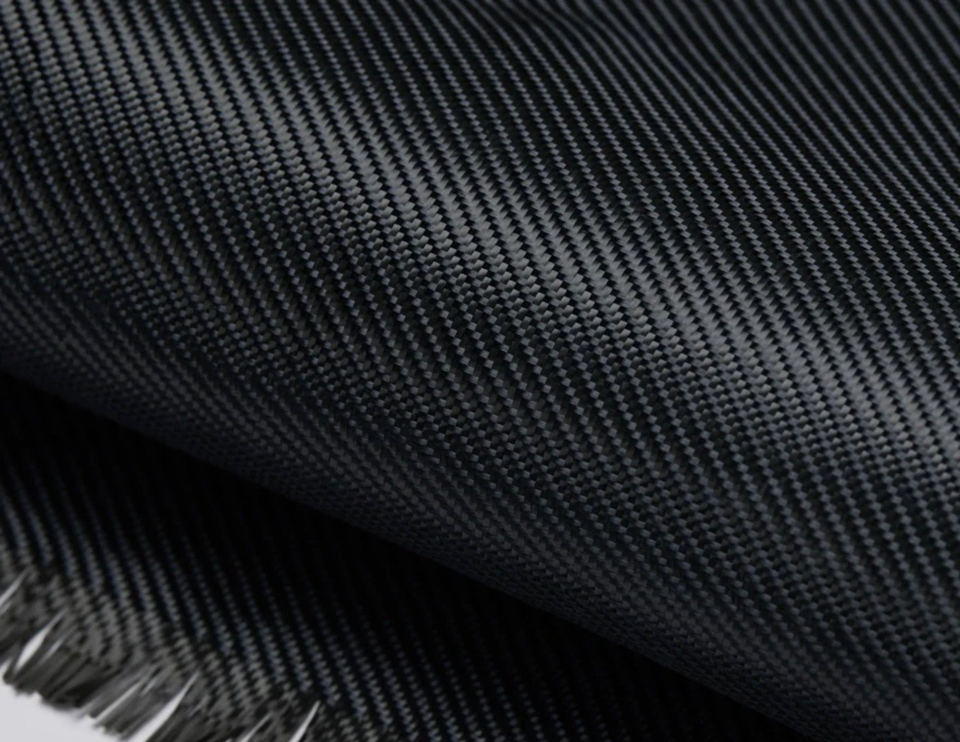 Pitaka Ultra-Slim Aramid Fiber Case for iPhone 17 Pro, Pro Max, Air, ultra-thin, MagSafe compatible, scratch-resistant, lightweight