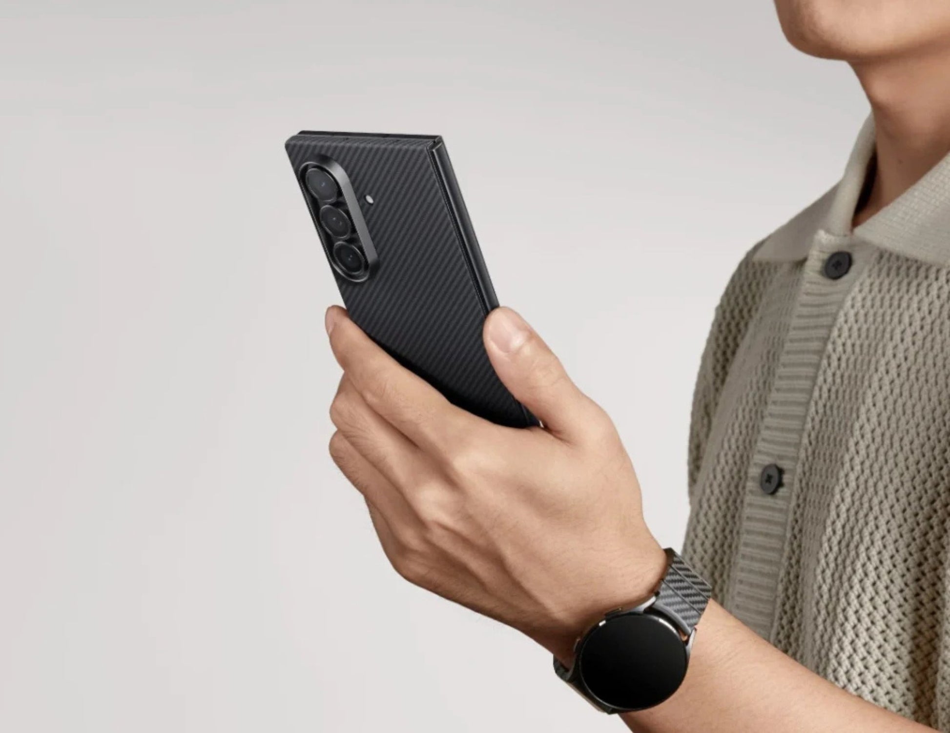 Pitaka Ultra-Slim aramid fiber case for Samsung Galaxy Z Fold 7 Black/Grey, MagSafe compatible, featherlight minimalist, at Thabthaba Store Qatar