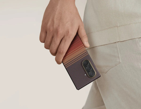Pitaka Ultra Slim Rear Case for Samsung Galaxy Z Fold 7 with Fusion Weaving aramid fiber, MagSafe compatible, shown in Sunset and Moonrise colors, at Thabthaba Store Qatar