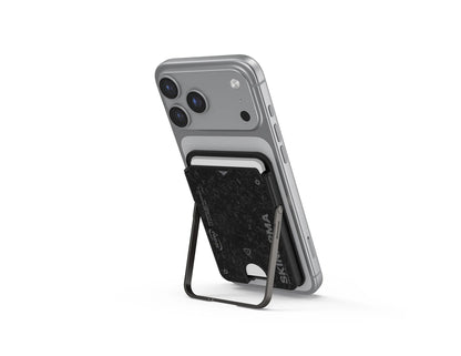 Skinarma VEKTOR forged carbon magnetic card holder kickstand black