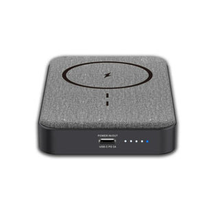 Swiss Military 10000mAh solid state magnetic power bank with 15W wireless charging stand, Gray, Qatar