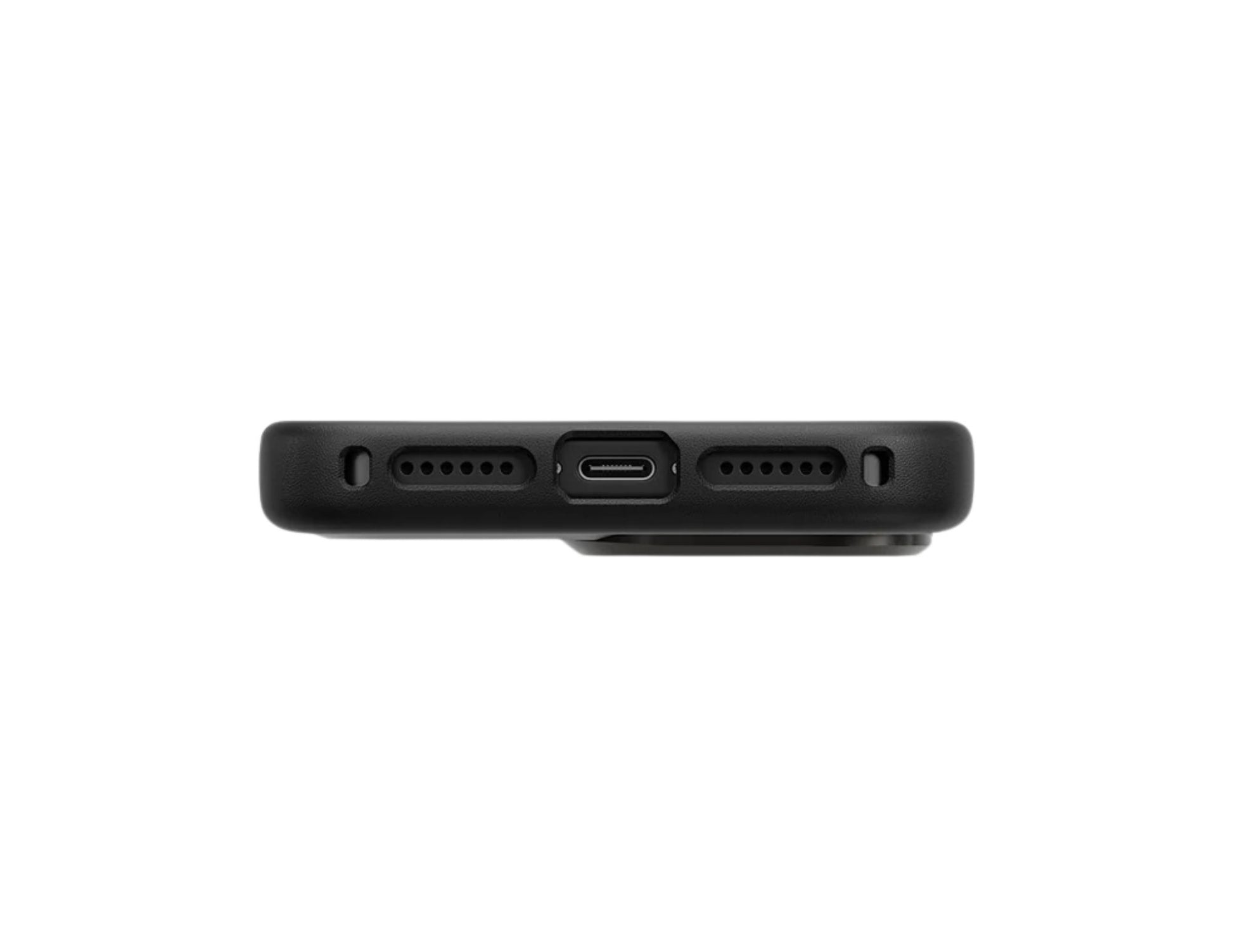 Uniq Heldro Pro FlexGrip Leather Case iPhone 17 Pro Max MagClick Qatar
