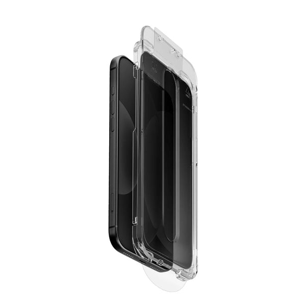 UNIQ Optix SwiftFit privacy screen protector for iPhone 18 Pro Max with DX2™ Fusion Glass, 28° privacy filter and Fit-N-Pull™ installation in Qatar